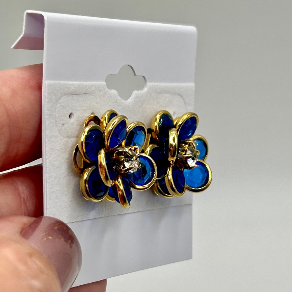 Sparkling Blue and Gold Flower Cluster Earrings - Picture 7 of 12